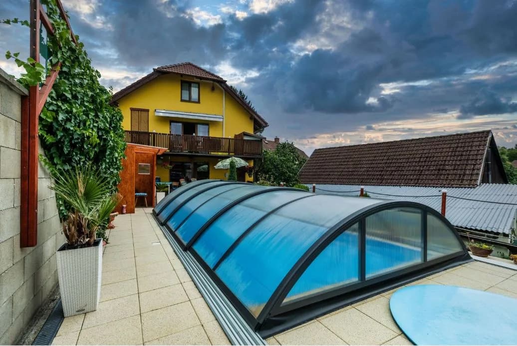 Bazénové zastřešení - fotografie 1
